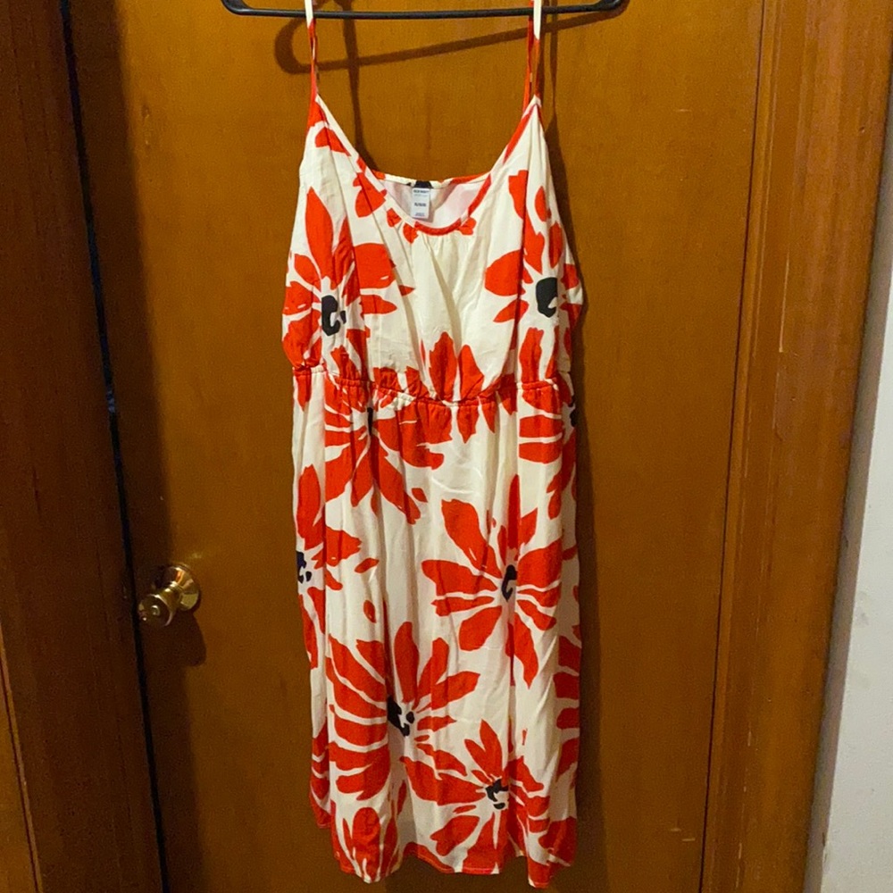 Dress with pockets